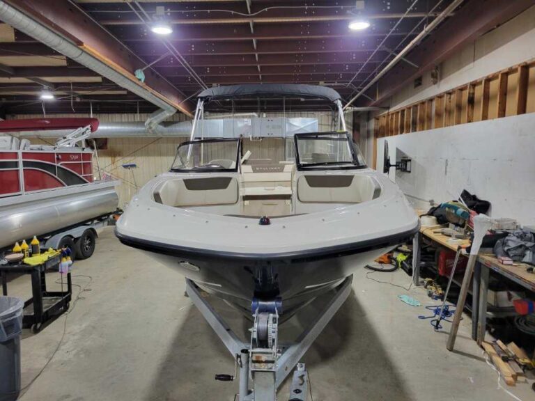 2018 Bayliner VR5 US-BLBX2258I718 [photo 3]